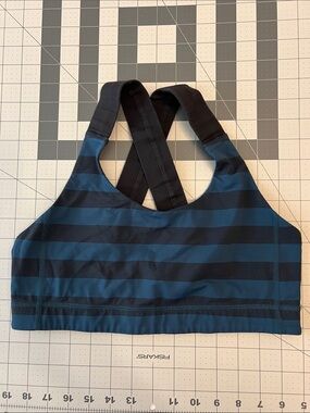 lululemon athletica Black & Teal Striped Crossback Sports Bra
